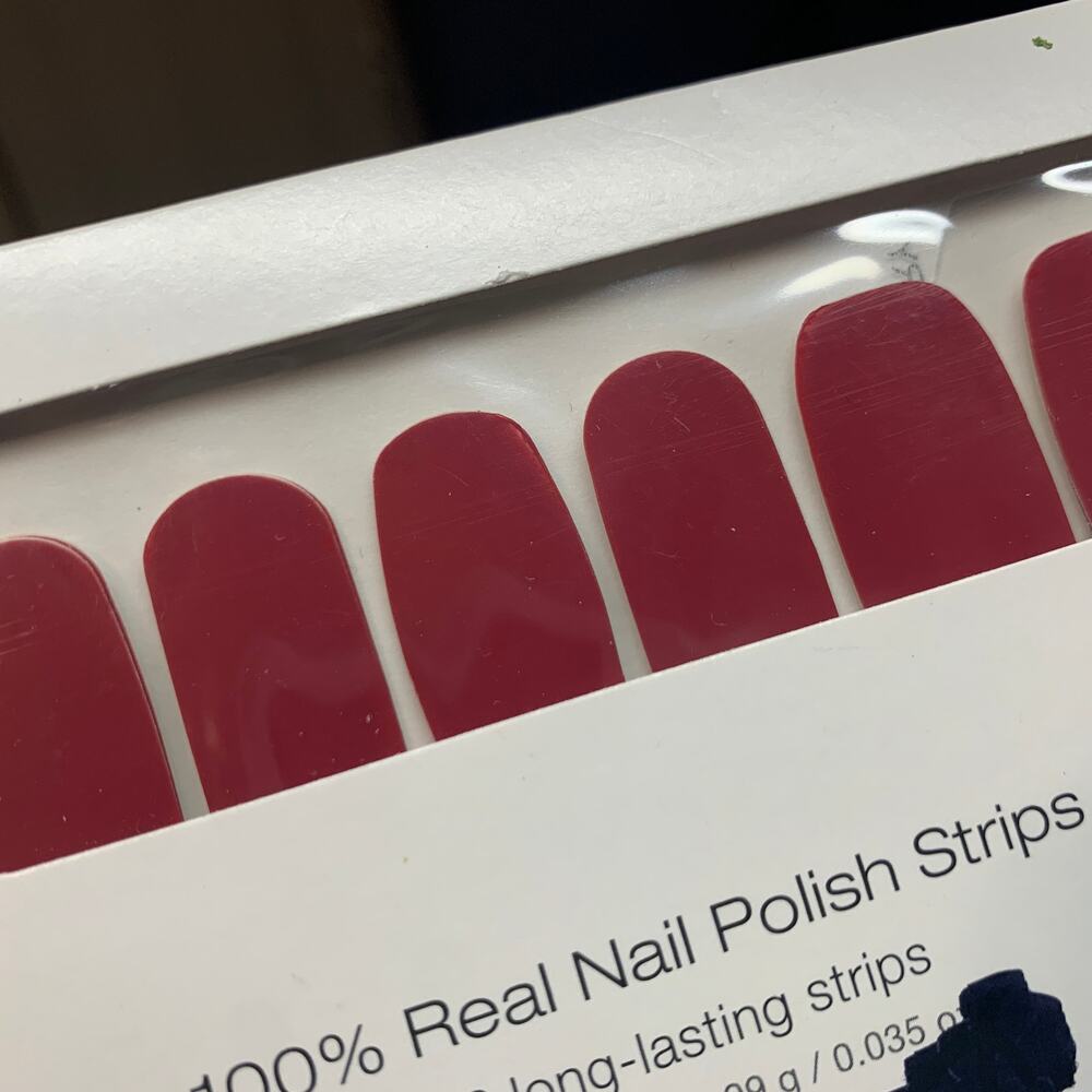 NIP Color Street MUNICH MULBERRY FMC224 red nail polish strips wraps